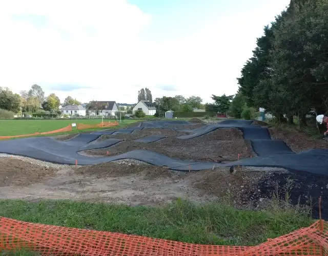 Pump Track Saint-Baudelle 2